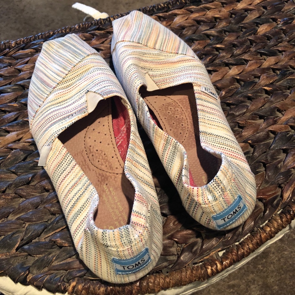 Colorful Toms